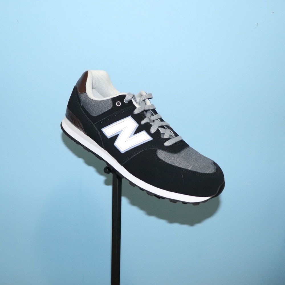Low-Top Sneakers | New Balance - Picture 1 of 4